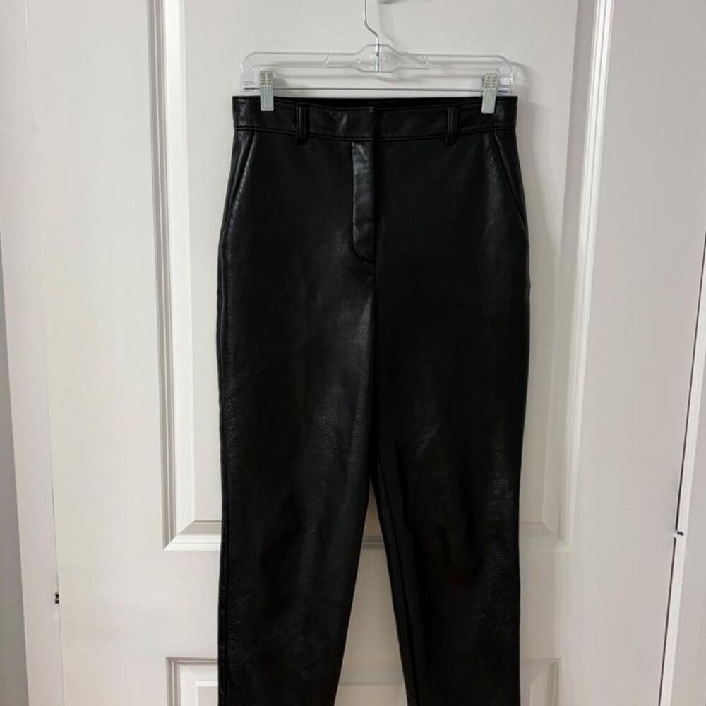 Aritzia Women's Black Trousers